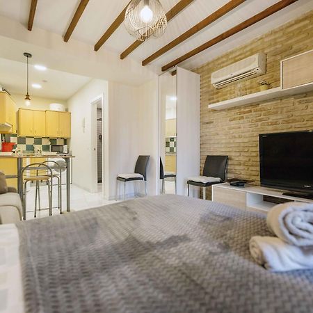 Apartamentos Y Lofts En Triana Siviglia Esterno foto