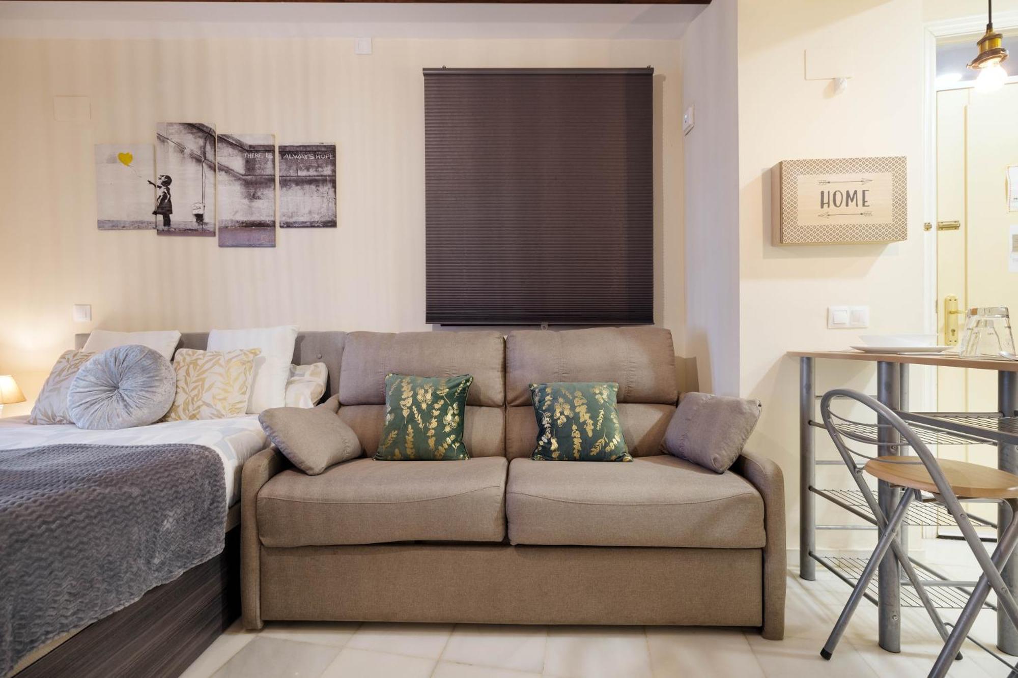 Apartamentos Y Lofts En Triana Siviglia Esterno foto
