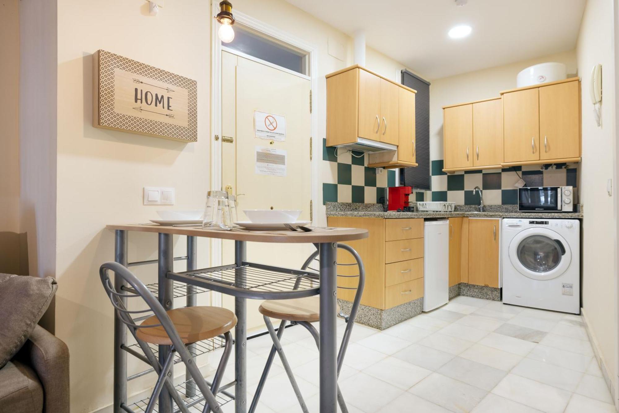 Apartamentos Y Lofts En Triana Siviglia Esterno foto