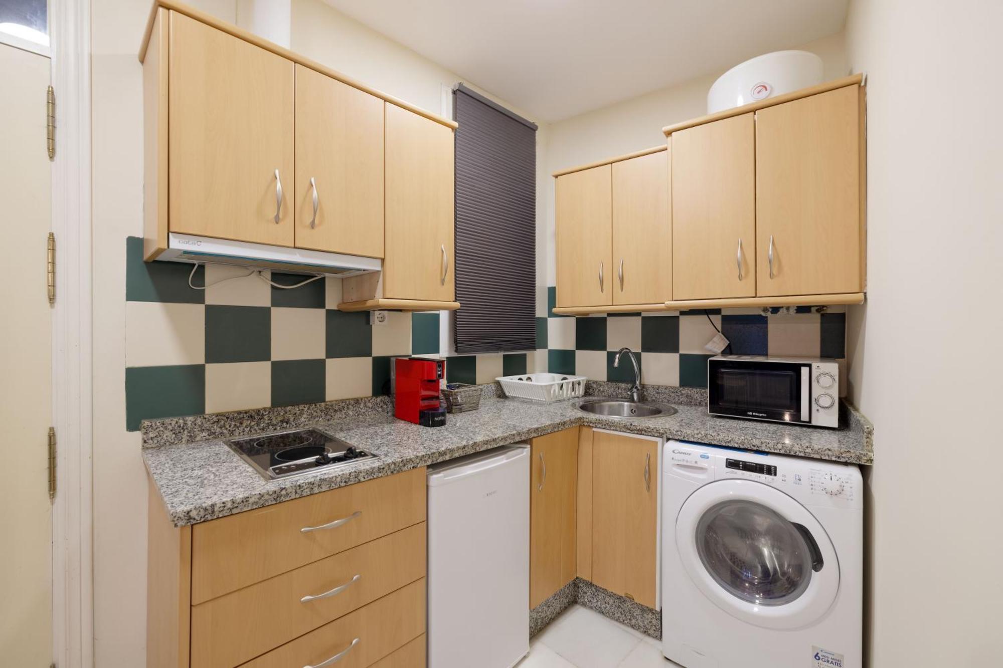 Apartamentos Y Lofts En Triana Siviglia Esterno foto