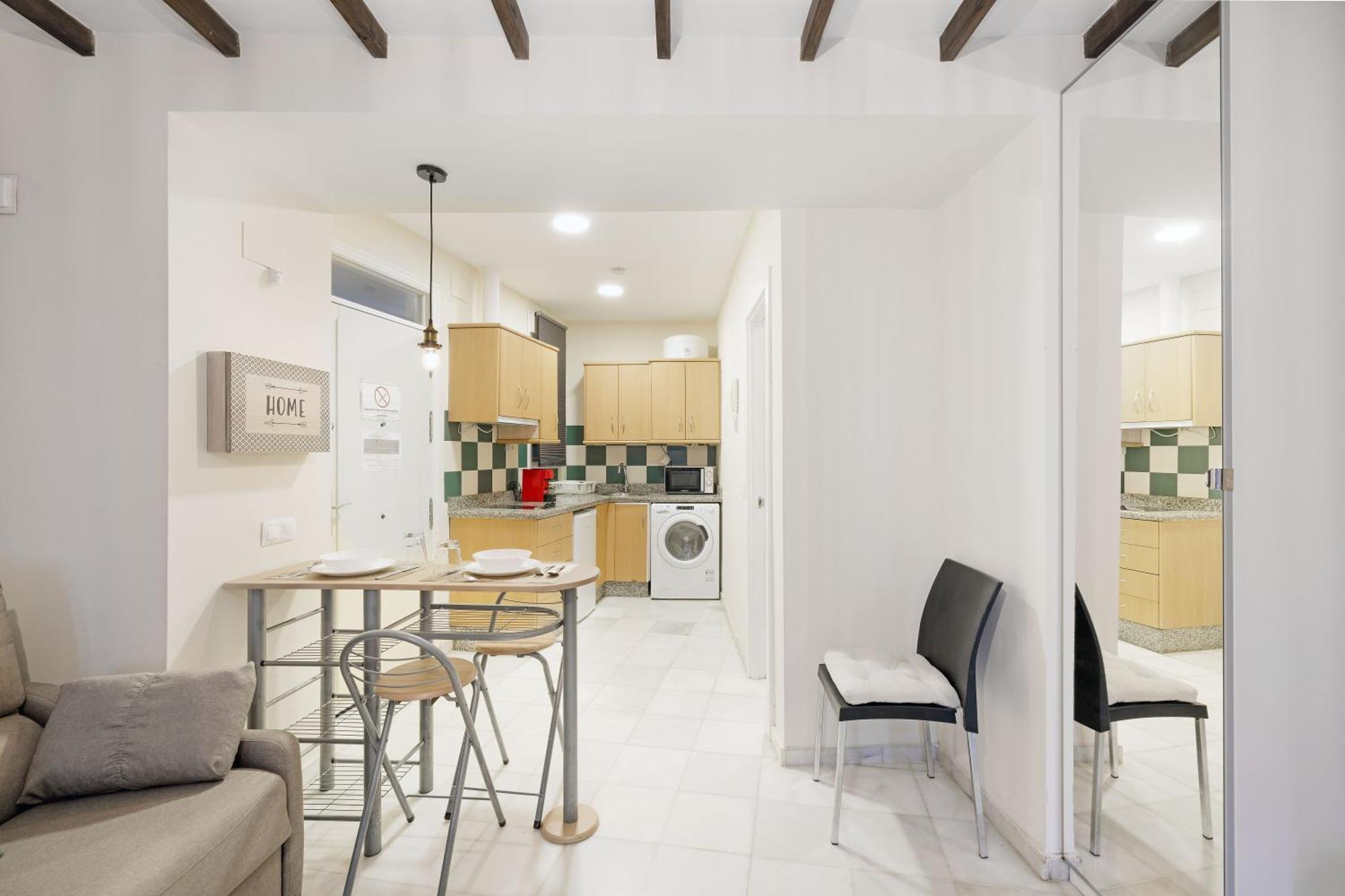 Apartamentos Y Lofts En Triana Siviglia Esterno foto
