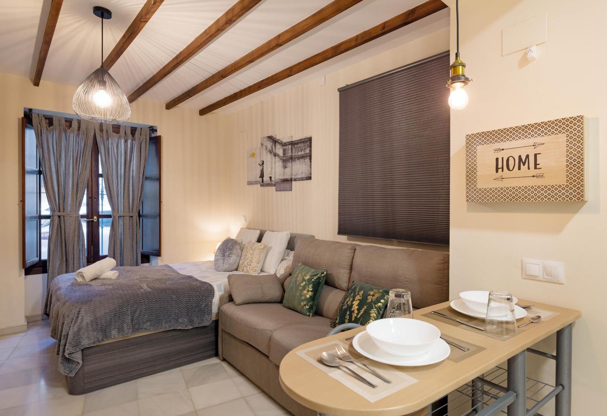 Apartamentos Y Lofts En Triana Siviglia Esterno foto
